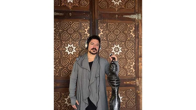 Hürriyet Kelebek – Erdem Genç’ten Yeni Single: “Evim Sensin”